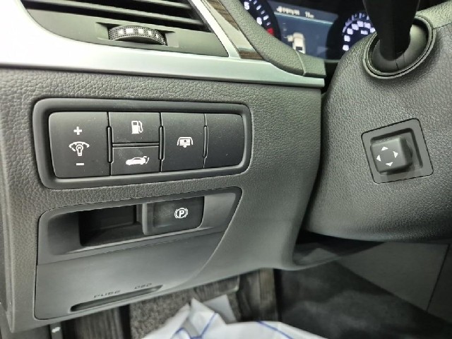 6091000614R18.jpg