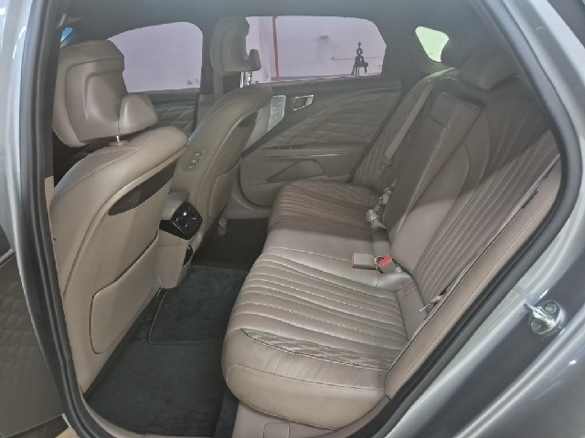 6101500946R12.jpg