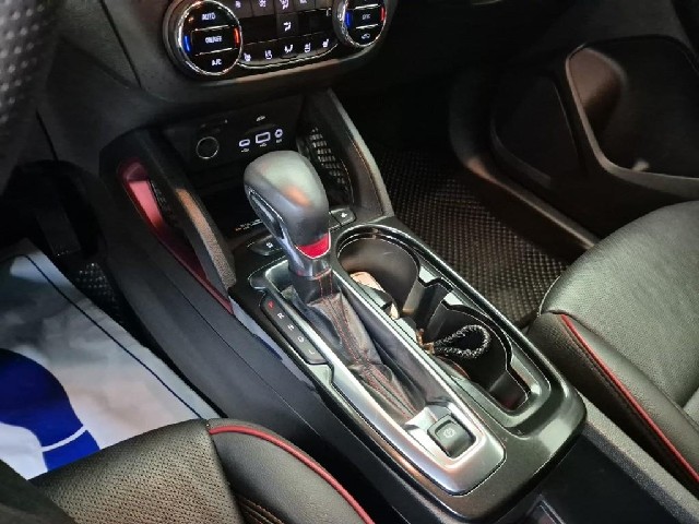 6101500996R8.jpg