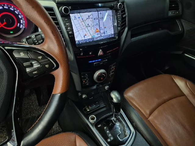 6101500792R10.jpg