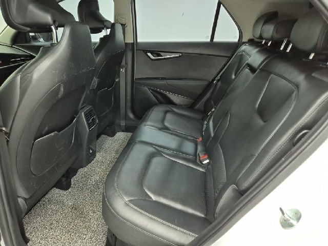 6101000869R12.jpg