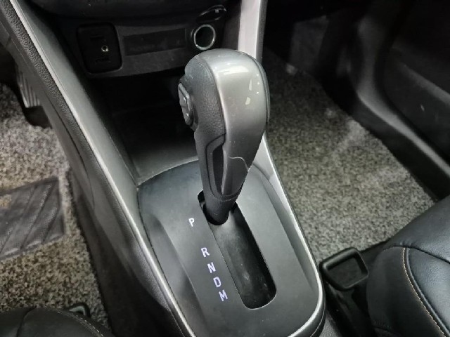 6101000650R8.jpg