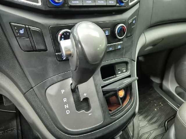 6101000442R8.jpg