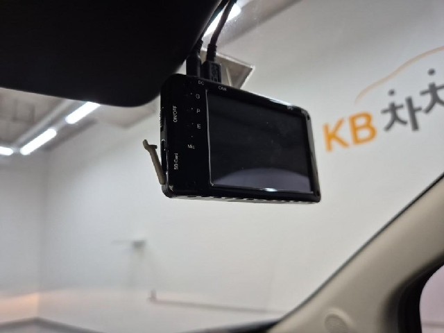 6101500285R15.jpg