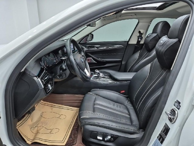 6101000792R11.jpg
