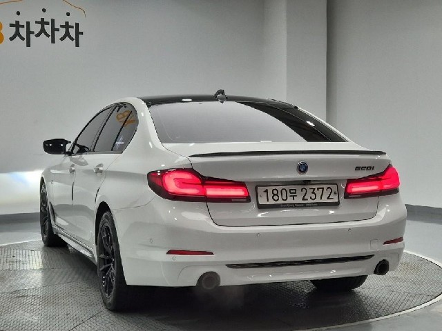 6101000792R2.jpg
