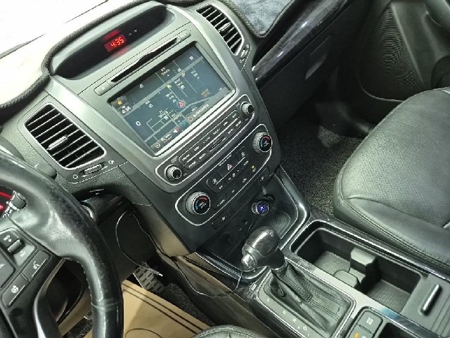 6101000772R10.jpg