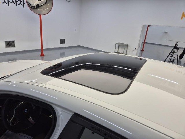 6101500052R13.jpg