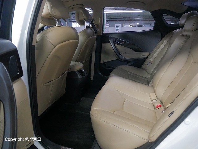6101500706R11.jpg