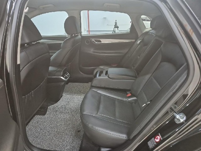 6101001186R12.jpg