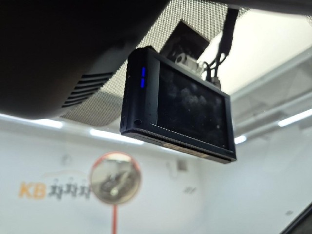 6101500967R17.jpg