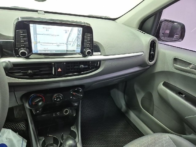 6101000950R10.jpg