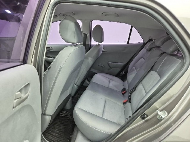 6101000950R12.jpg