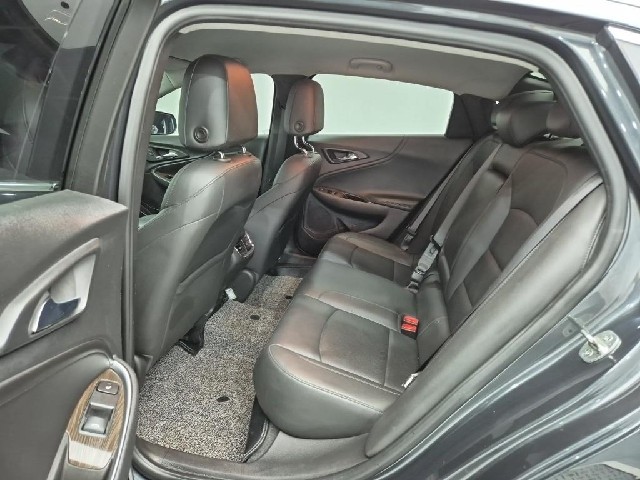 6101000866R12.jpg