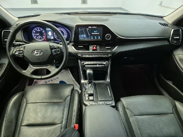 6101500570R7.jpg