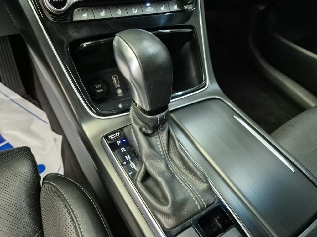 6101500570R8.jpg