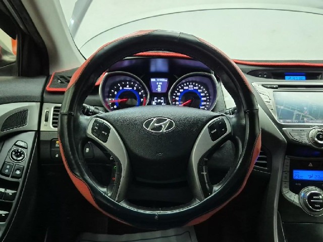 6101000586R9.jpg