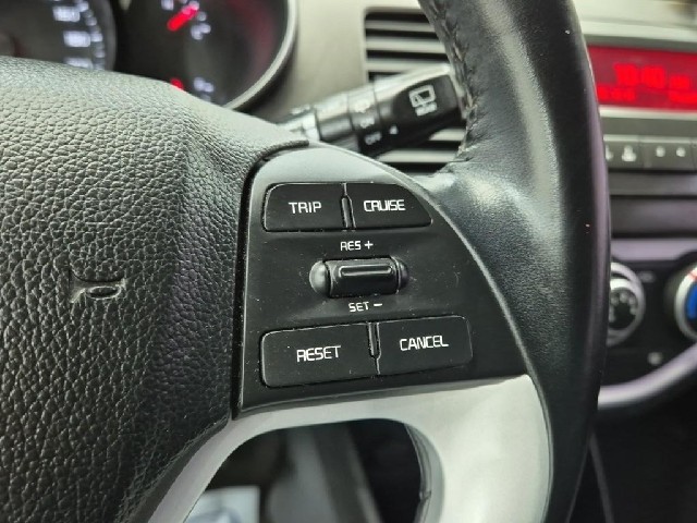 6101000582R13.jpg