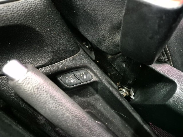 6101000563R15.jpg