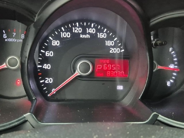 6101000563R6.jpg