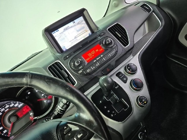 6101000559R10.jpg