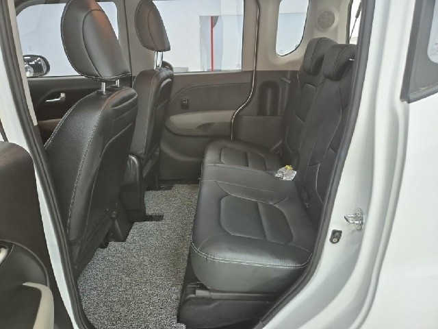 6101500467R12.jpg