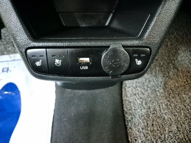 6101500467R15.jpg