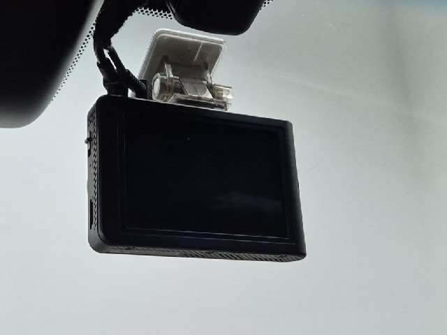 6101000486R17.jpg