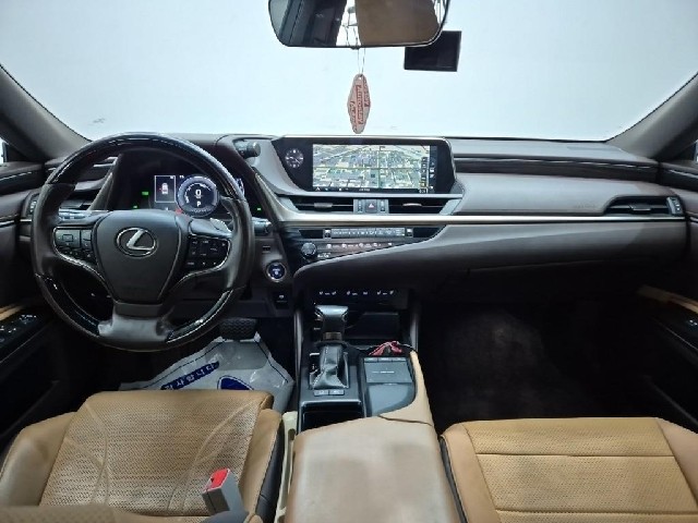 6101000486R7.jpg