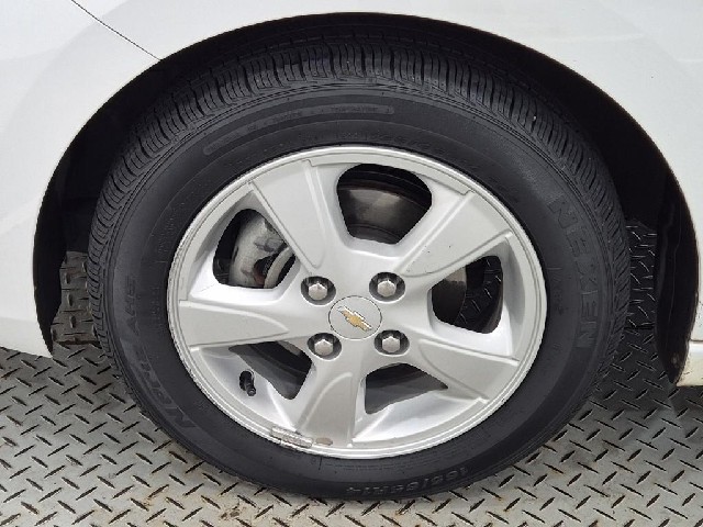 6101000306R19.jpg