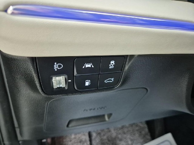 6101500269R17.jpg