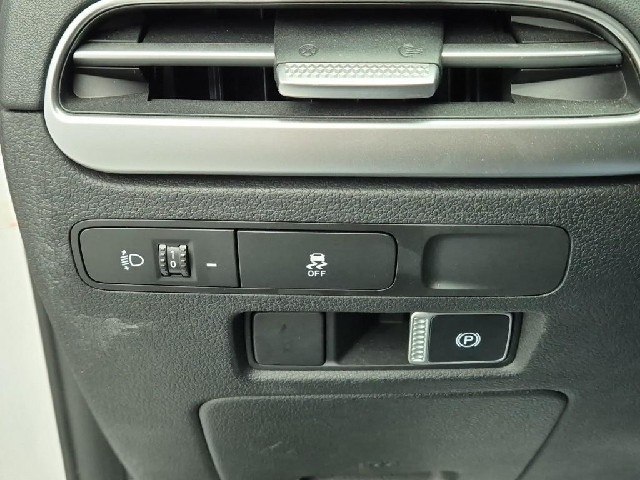 6101000017R18.jpg