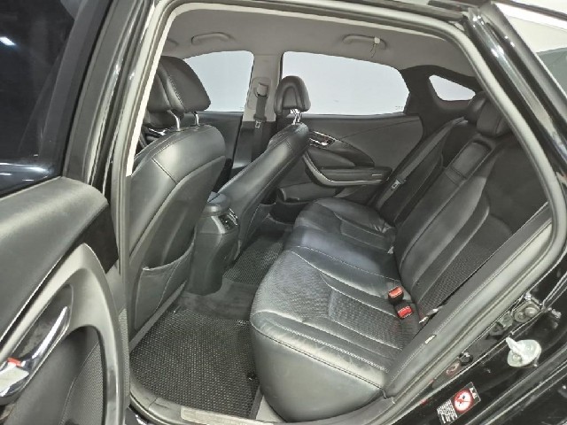 6081001451R12.jpg