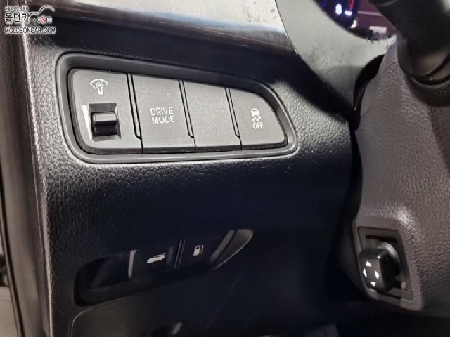 051ec6abcf93f3eeb8b9c0ba6f06272e.jpeg