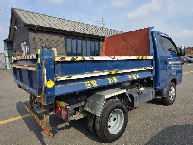 ff476aec9480a0b4a13130732e56dc66.jpeg
