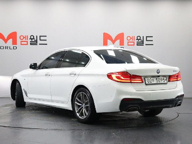 b15554cc1865f1cb9e0d39318e405a1f.jpeg