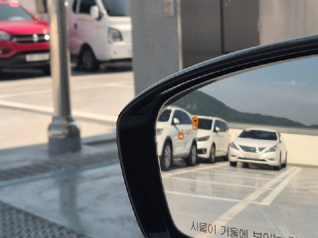b79b3ed52f0637d0815706c15b3558a7.jpeg