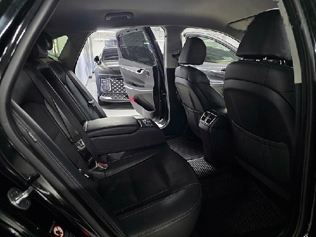 8c3534e2d0966db83d92547fb431483a.jpeg