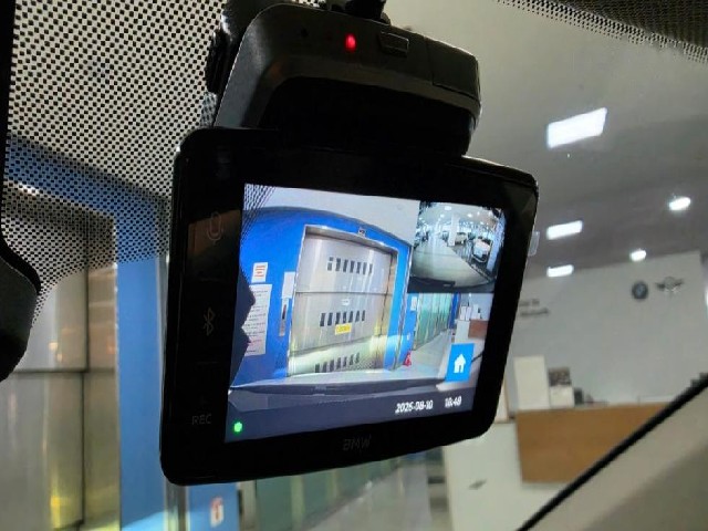 a6d131064f3ff6e4c1a8e90336b4555d.jpeg