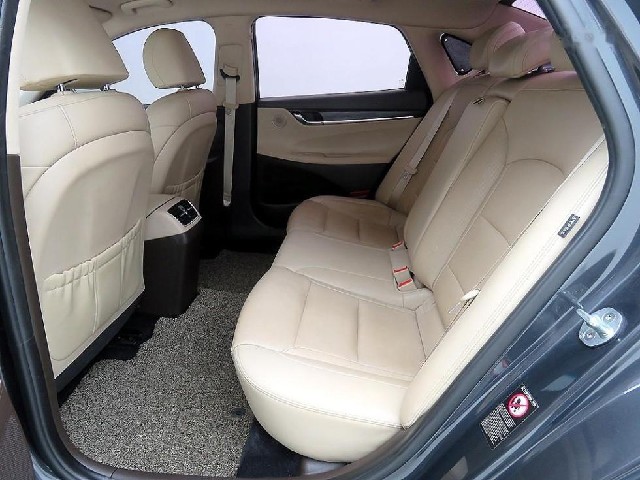 b190e6820eaa2af72a65aff4e6bb853a.jpeg