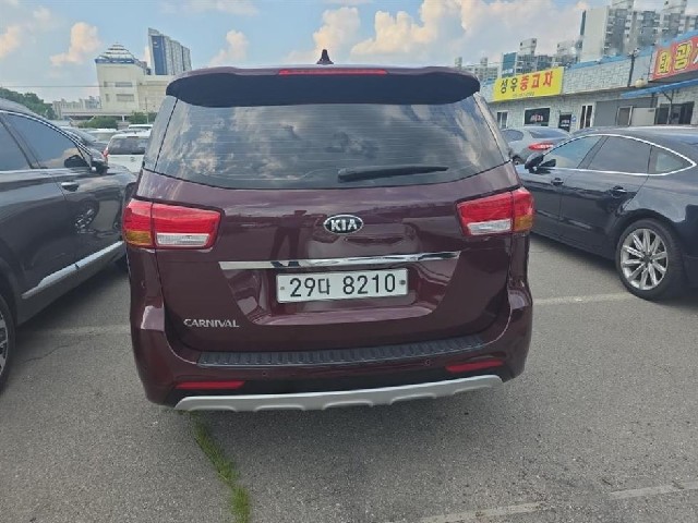 370012a382f6219a8324e07b7b2f8a41.jpeg