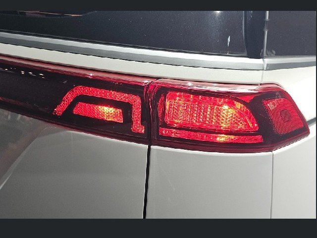 b911da389e4a174827a54c0d5ae796ac.jpeg