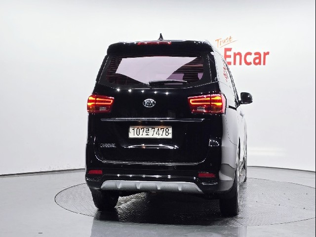 8c2cab3ca43ec7042e3ecdb3b9d9495e.jpeg