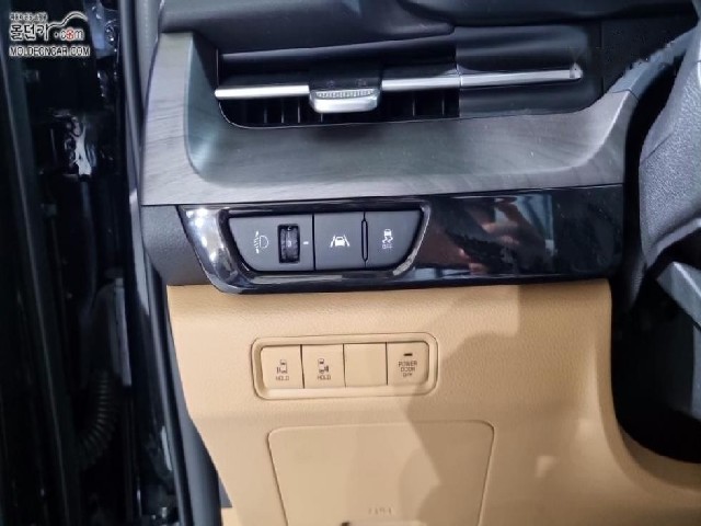 e880db7ca6c3502e995128ff196ca03a.jpeg