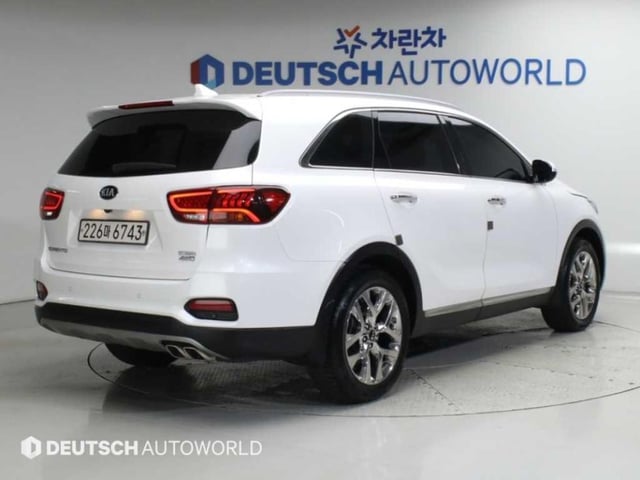 75657d7daaf70293eb7a105c8e514f20.jpeg