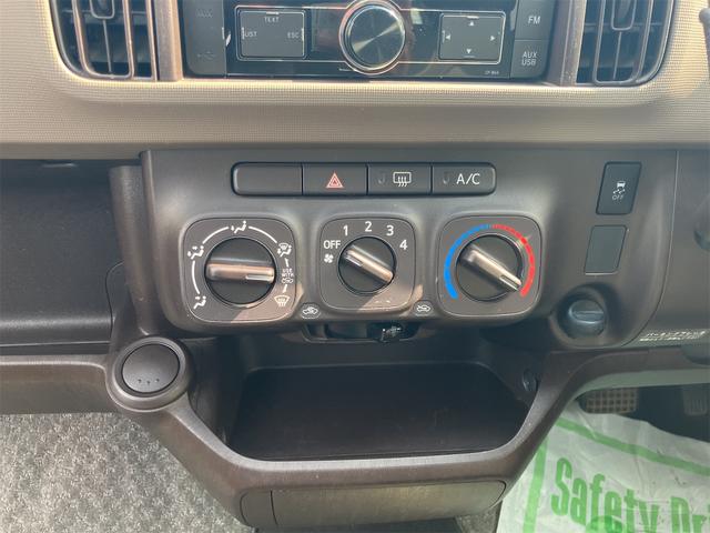 0900205A30250324W00304.jpg