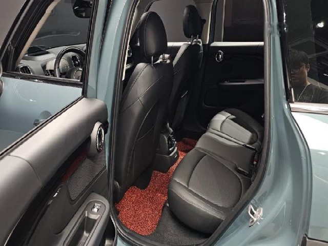 070686ceace5c59bfe188f2b14c374a7.jpeg