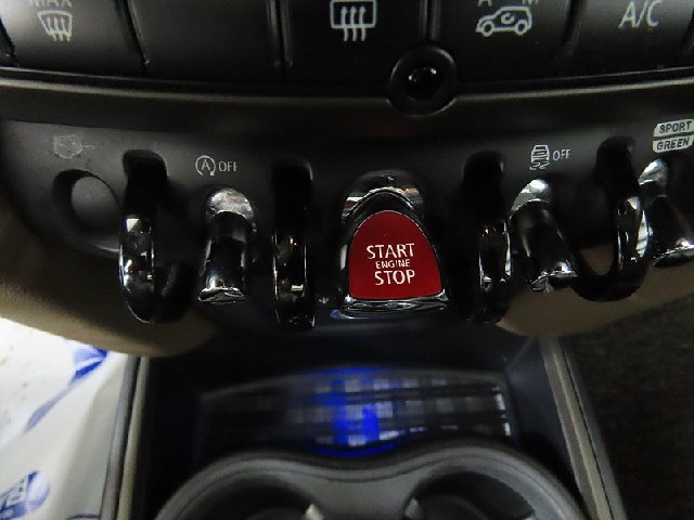d273268da3c246101f787d2ef26f94d0.jpeg