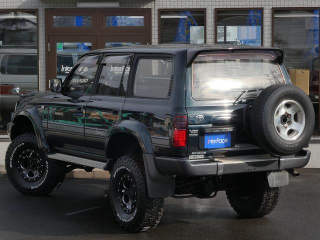 21929126_carP_l_7.jpg