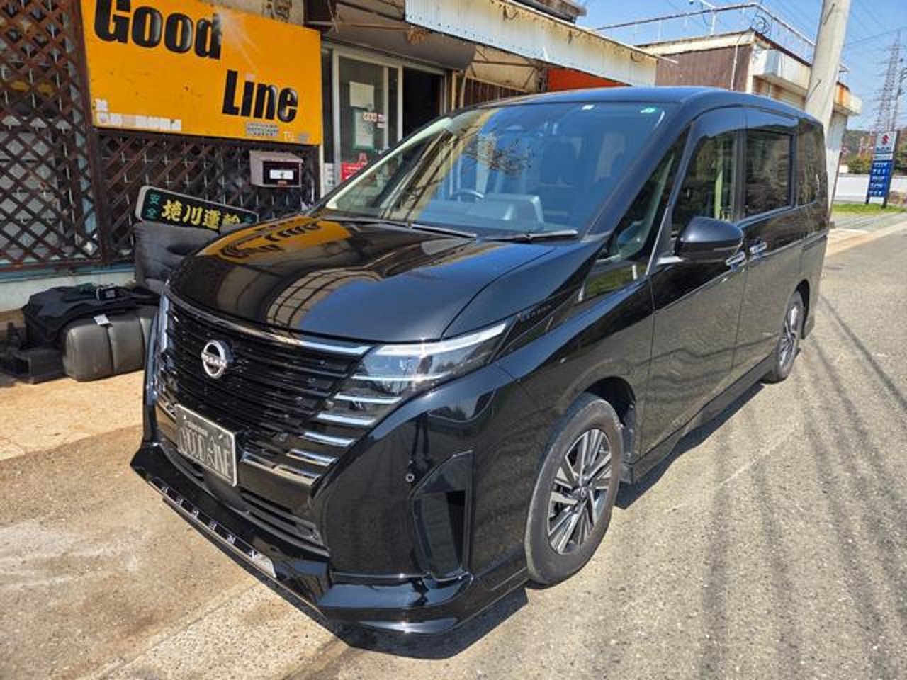 2023 Nissan Serena, photo 1 of 1